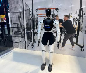 Neura 4NE-1 humanoid robot