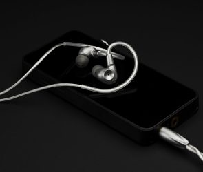 Meze Audio introduces ASTRU, an elegantly engineered dynamic driver in-ear monitor