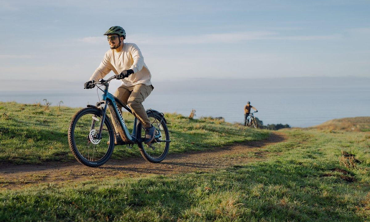 Velotric launches the upgraded Summit 2 multi-terrain ebike