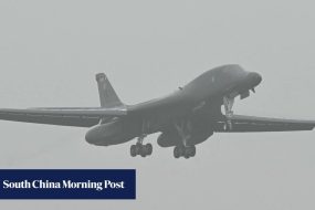 4 US bombers land in UK as Iran war continues