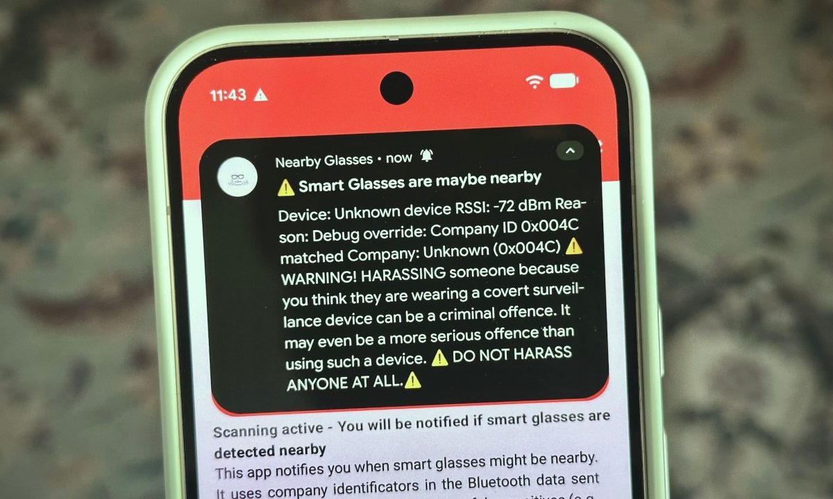 a photo showing the Nearby Glasses app and an alert notification on an Android device